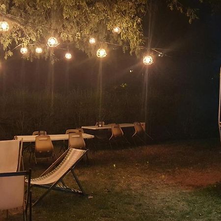 Cabane 2/3 Pers Au Camping Les Patis Nazelles-Negron المظهر الخارجي الصورة